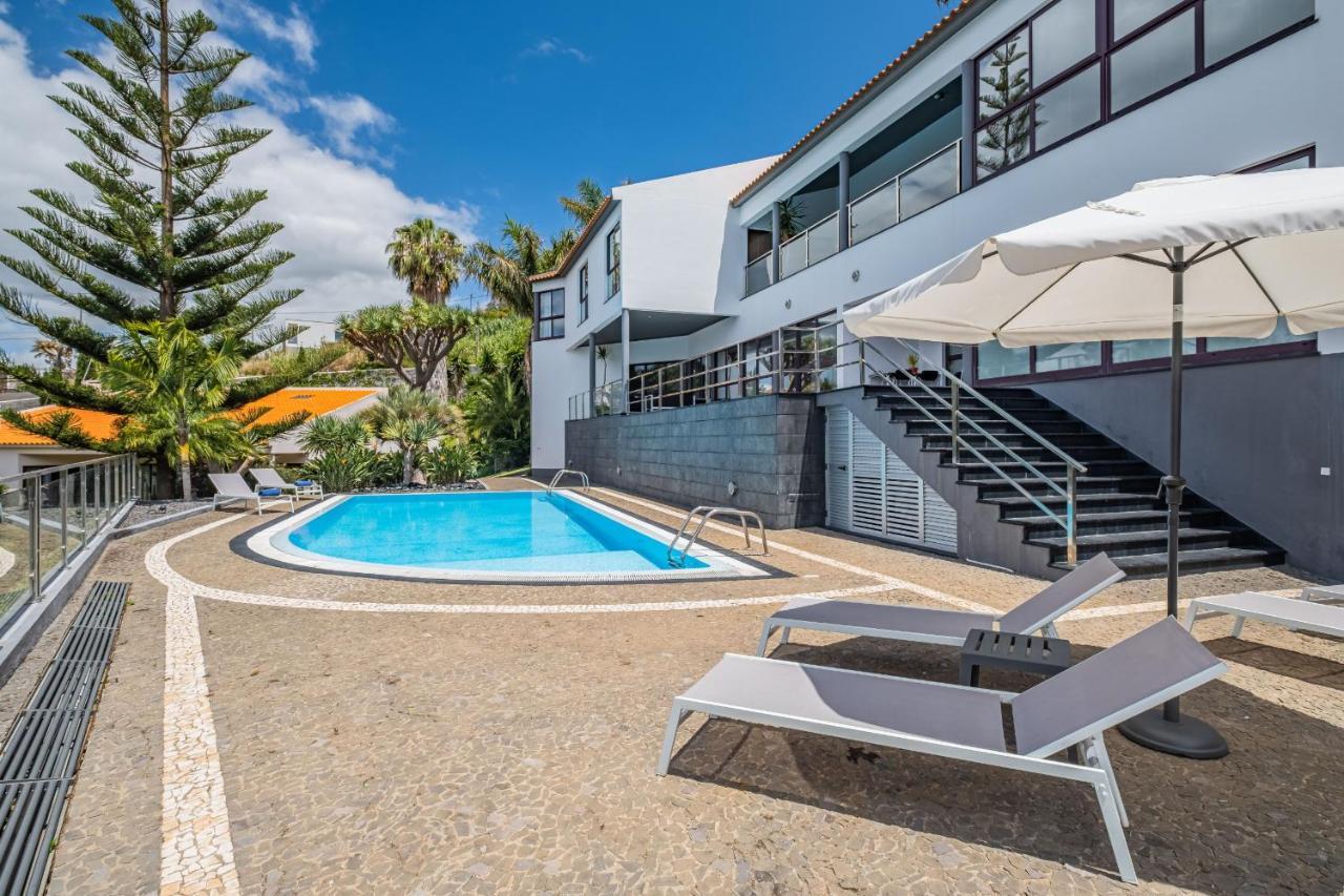 Ample Villa With Pool And Gorgeous Ocean View Funchal  Buitenkant foto
