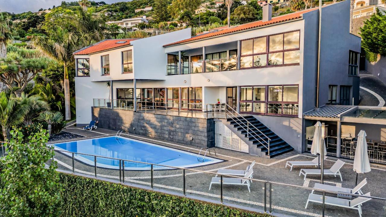 Ample Villa With Pool And Gorgeous Ocean View Funchal  Buitenkant foto