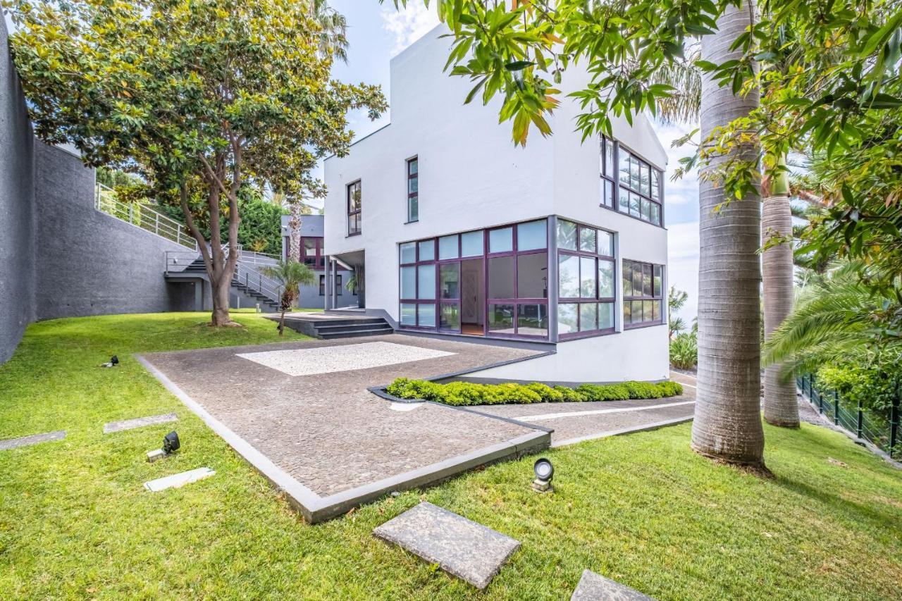 Ample Villa With Pool And Gorgeous Ocean View Funchal  Buitenkant foto